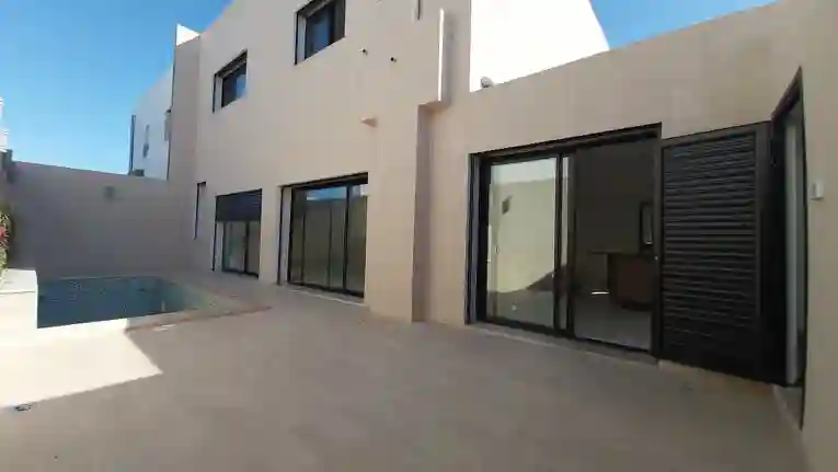 Villa vt la Soukra Sidi Salah à Sidi Salah - Vue 3