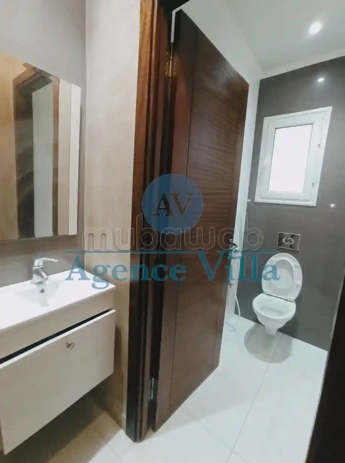 Un Appartement s3 à la Soukra - Vue 3