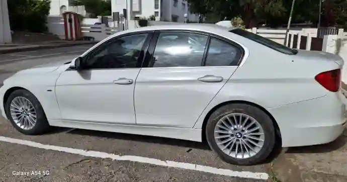 BMW F30 - Vue 3