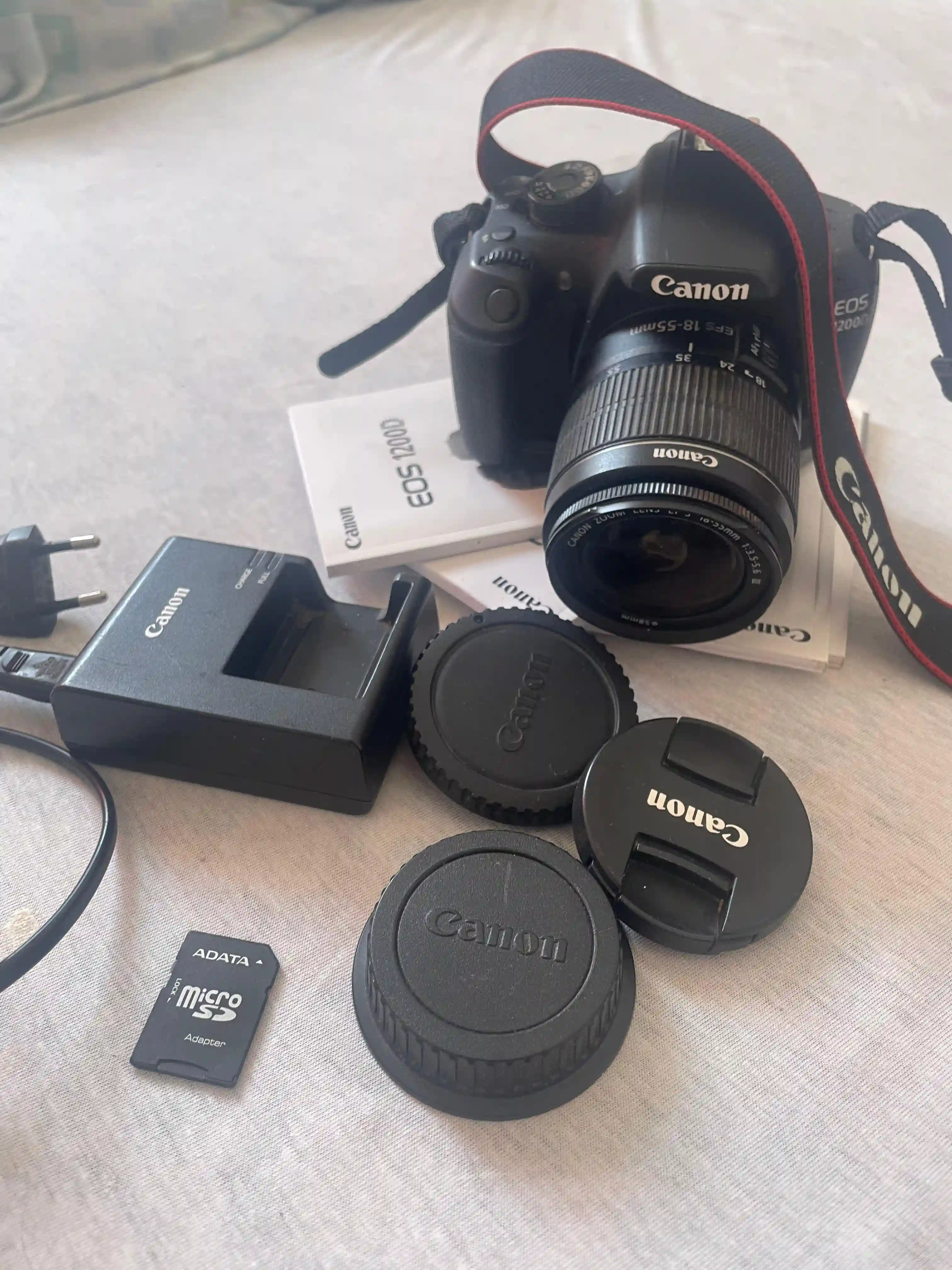 Canon eos 1200d à Le Bardo - Vue 1