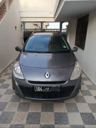 Clio 3 2010 à Zaghouan