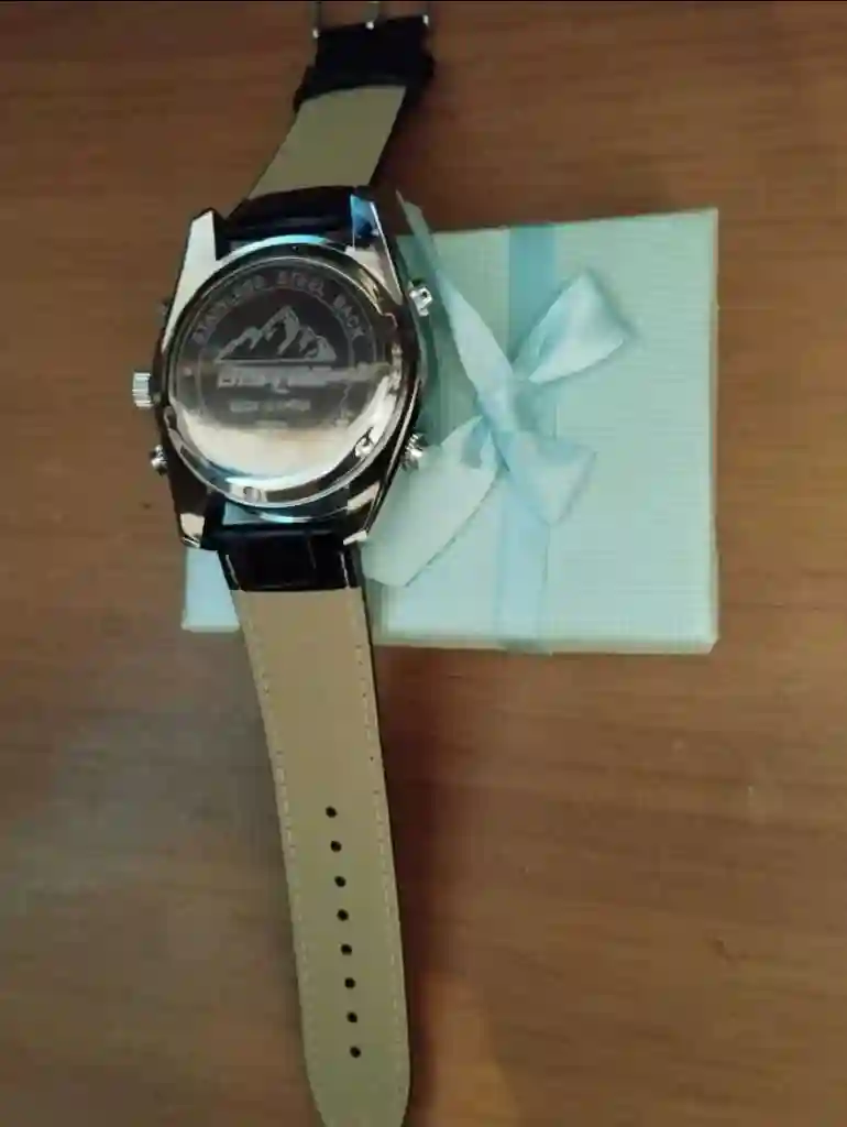 Montre Analogique Numérique - Vue 2