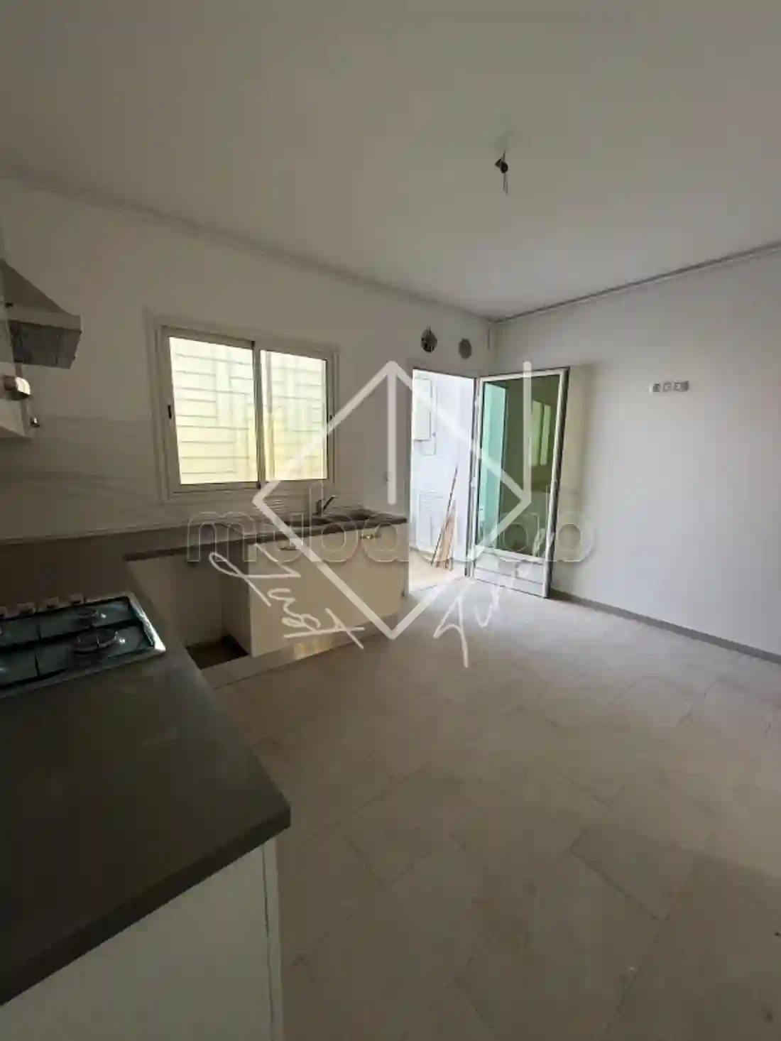 À Louer Appartement s2 à Cité Lghazela Jamais ha - Vue 1