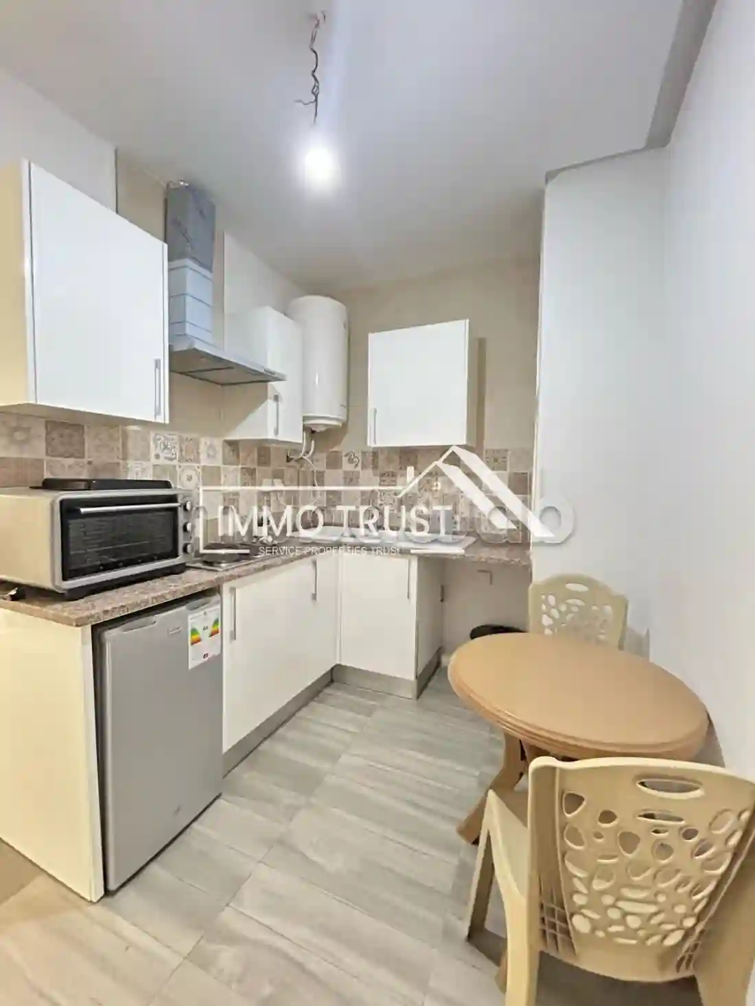 Appartement S0 Meublé à La Soukra - Vue 3