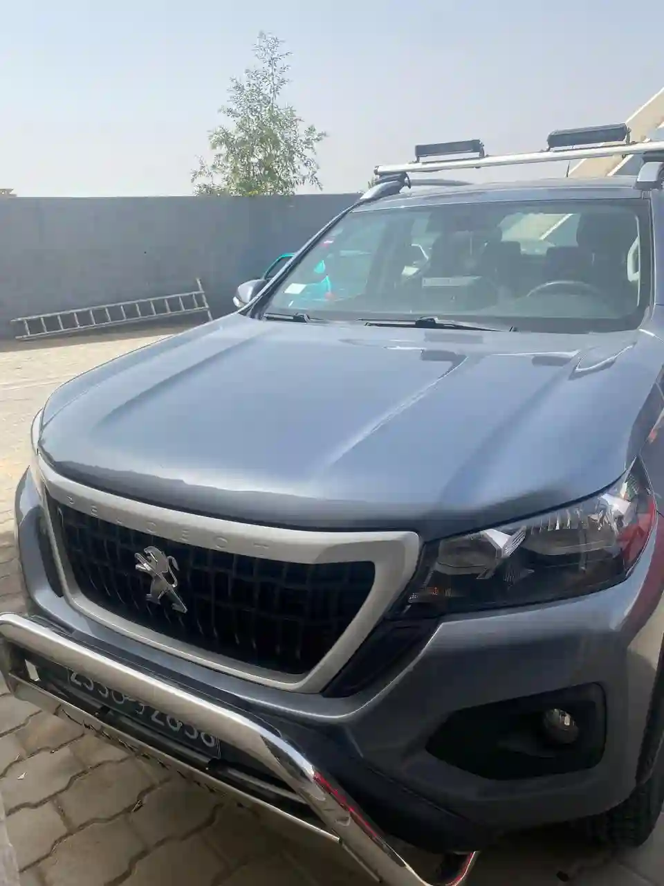 Peugeot Landtrek 4 x 4 à Midoun - Vue 4