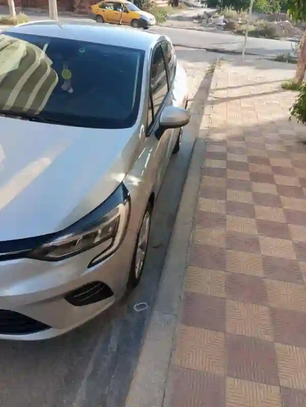 Renault Clio Essence 2021