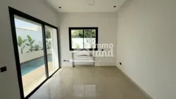 Villa Jumelée Avec Piscine à la Soukra à La Soukra