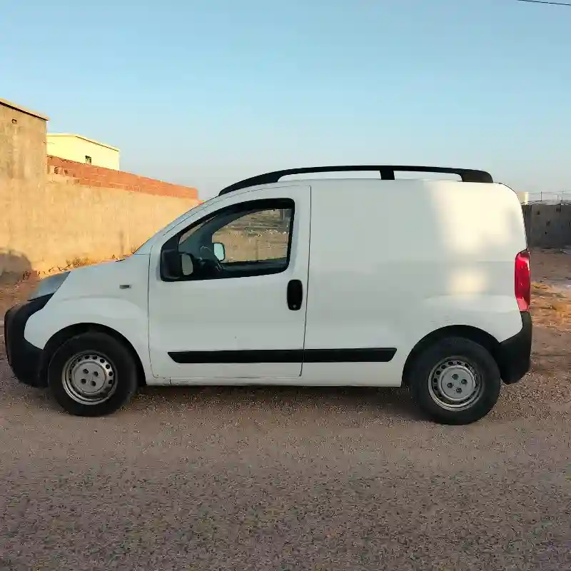 Fiat Fiorino Diesel 2017 - Vue 3