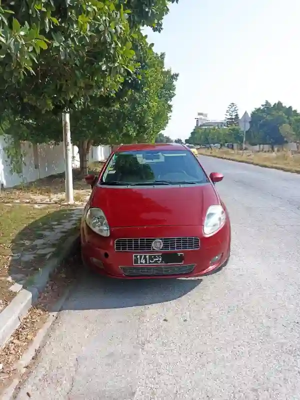 Fiat Grande Punto Essence 2009