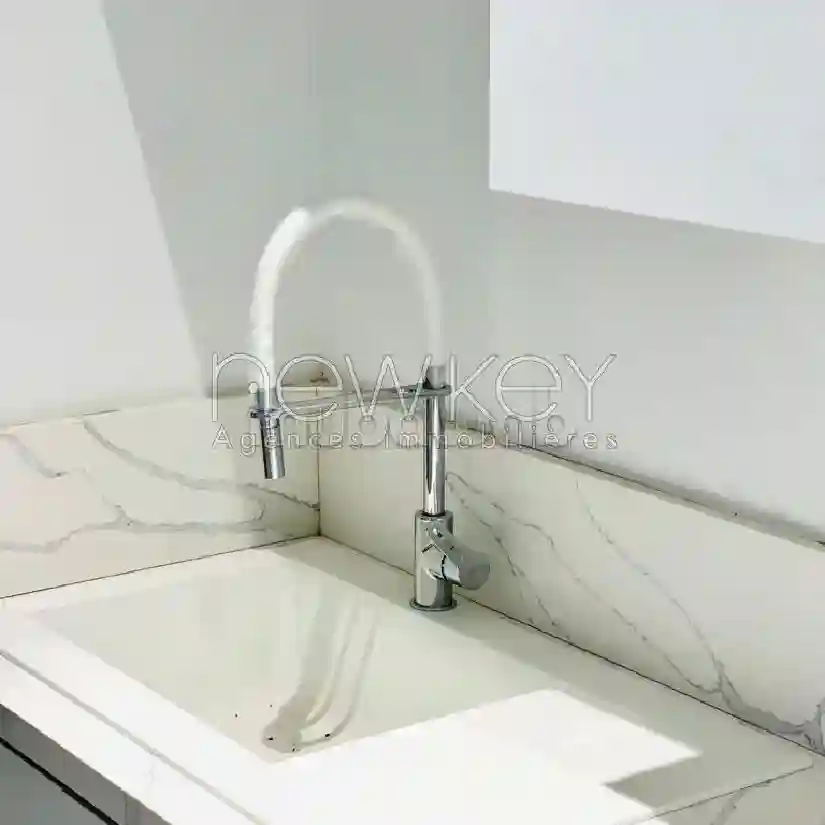 Appartement S1 à Vendre aux Berges du Lac 2 - Vue 1