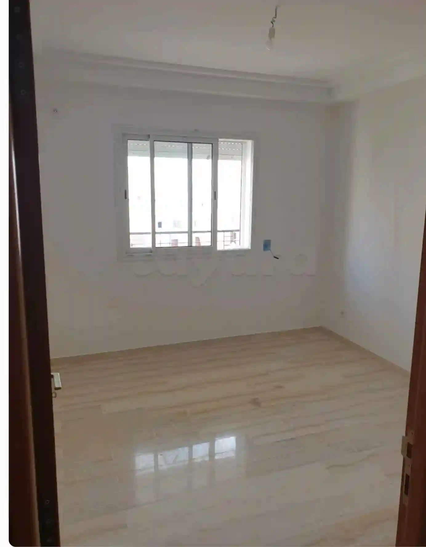 Appartement Spacieux Avec Titre Bleu à Ariana Essoughra - Vue 1