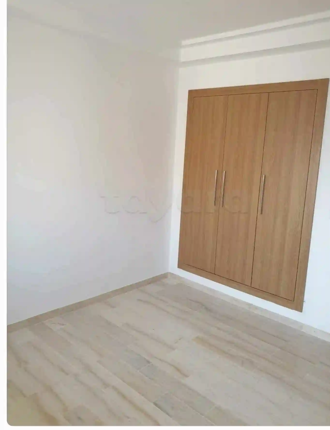 Appartement Spacieux Avec Titre Bleu à Ariana Essoughra - Vue 3