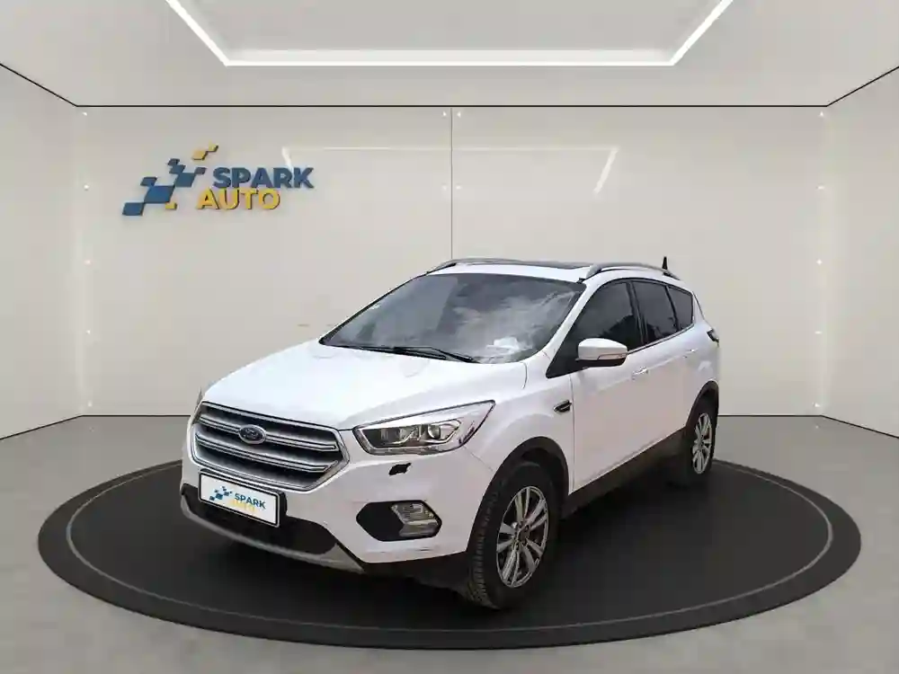 Ford Kuga - Vue 4