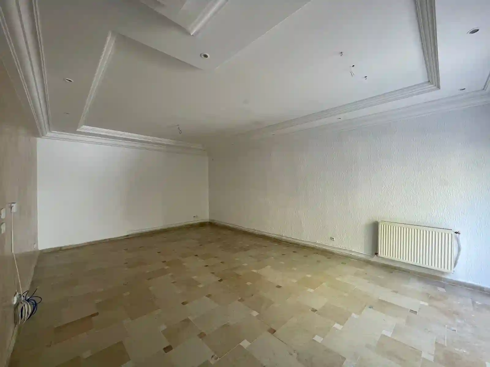 Villa à Rénover à Gammarth à Gammart - Vue 3