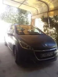 Peugeot 208 Essence 2016