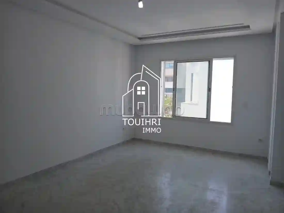 Un Appartement S2 au Premier Étage à Lac 2 - Vue 2