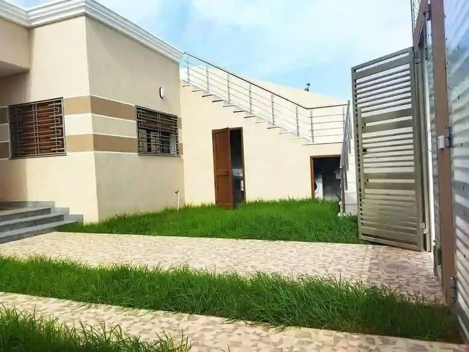 Villa Neuve des 275m2 a la mer el Haouaria à Cite Touristique - Vue 2