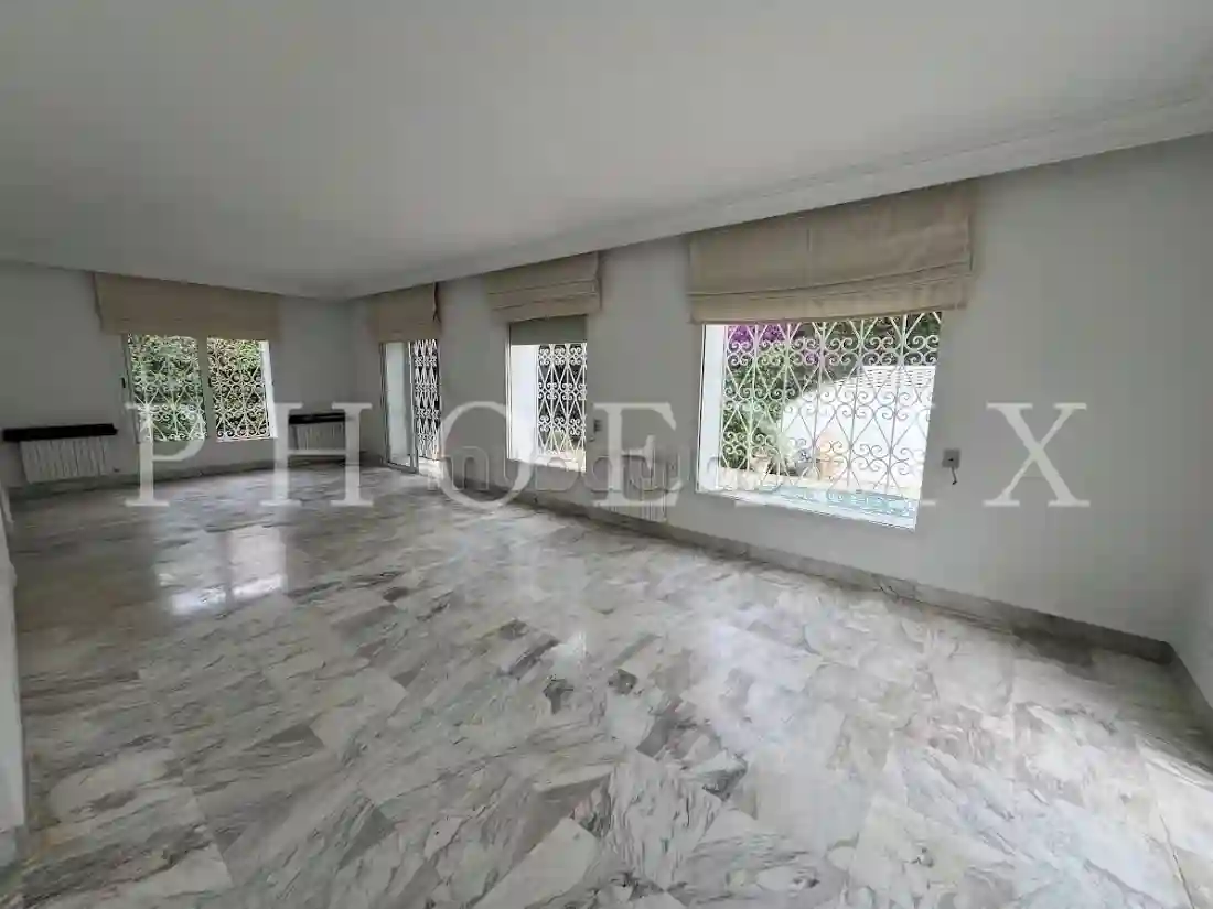 Villa S3 Avec Piscine à La Marsa - Vue 3