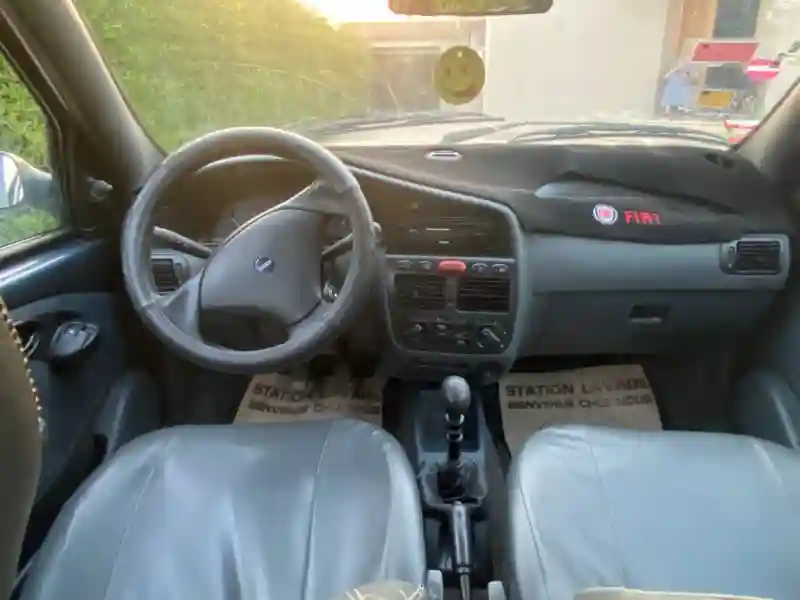 Fiat Palio Weekend Essence 2004 - Vue 2