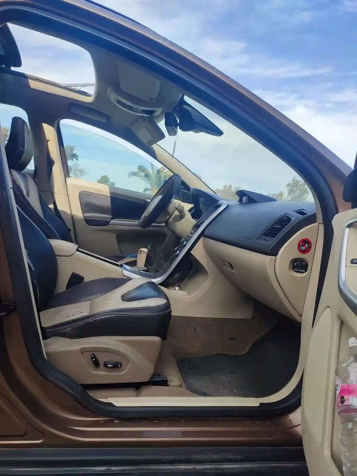 Volvo Xc60 4x4 Diesel - Vue 3