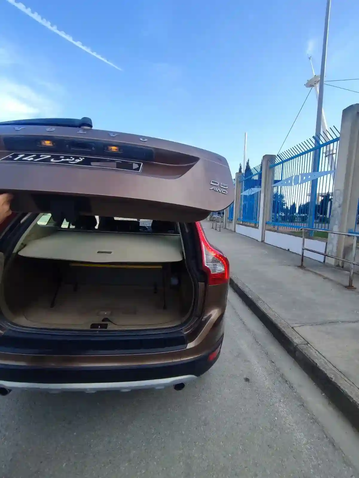 Volvo Xc60 4x4 Diesel - Vue 4