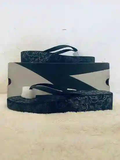 Clakéte Pour Femme