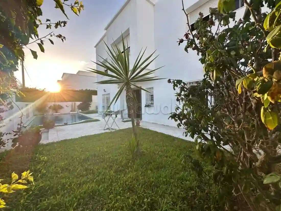 Villa Avec Piscine à Louer Gammarth Supérieur