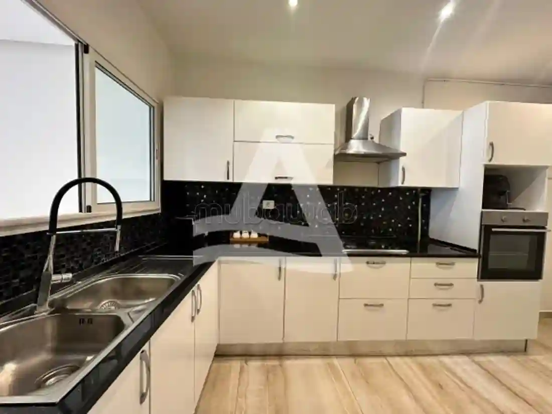 Location S3 Avec Jardin à la Marsa - Vue 2