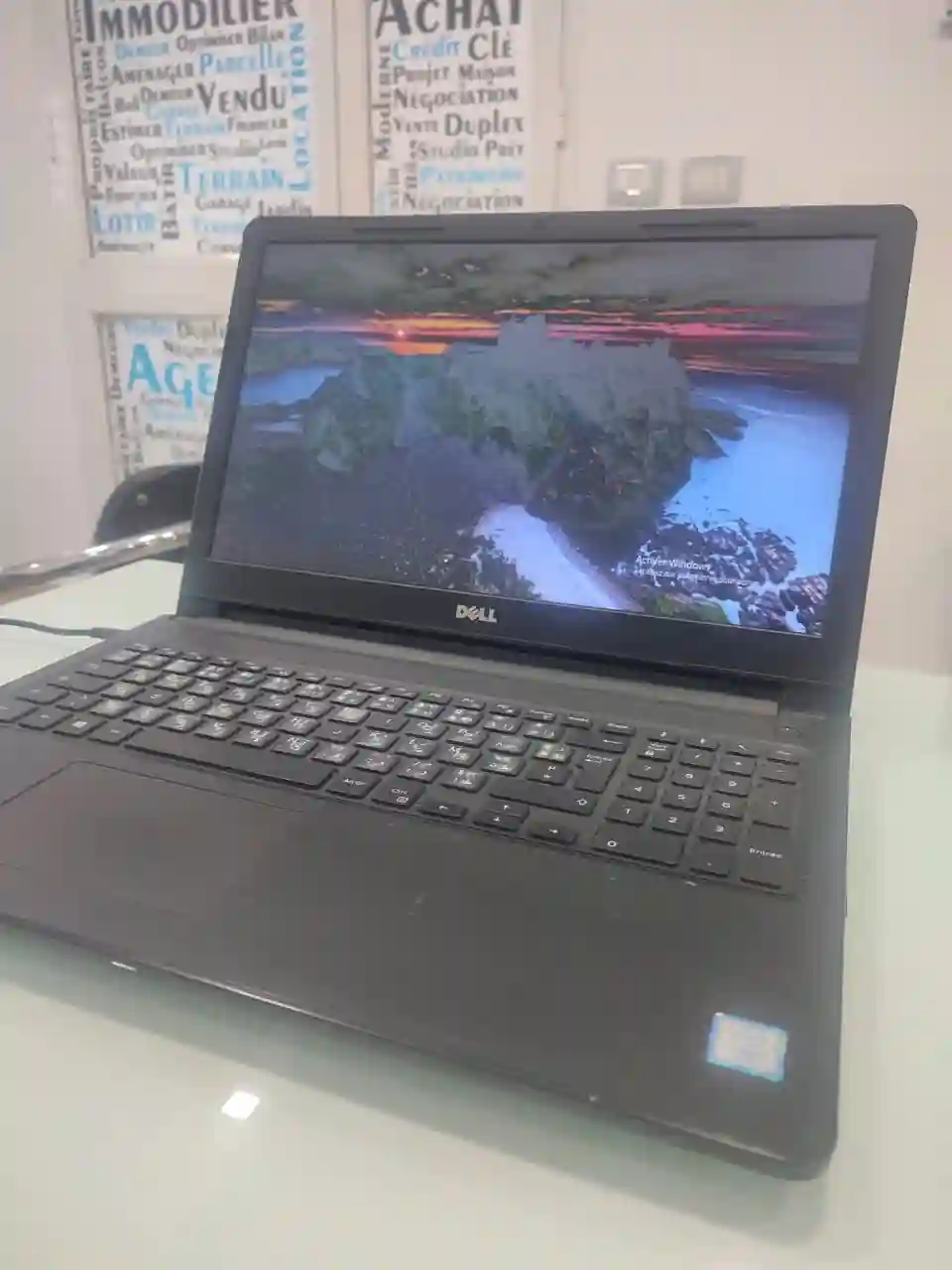 Pc Portable Dell à Bou Mhel El Bassatine - Vue 2