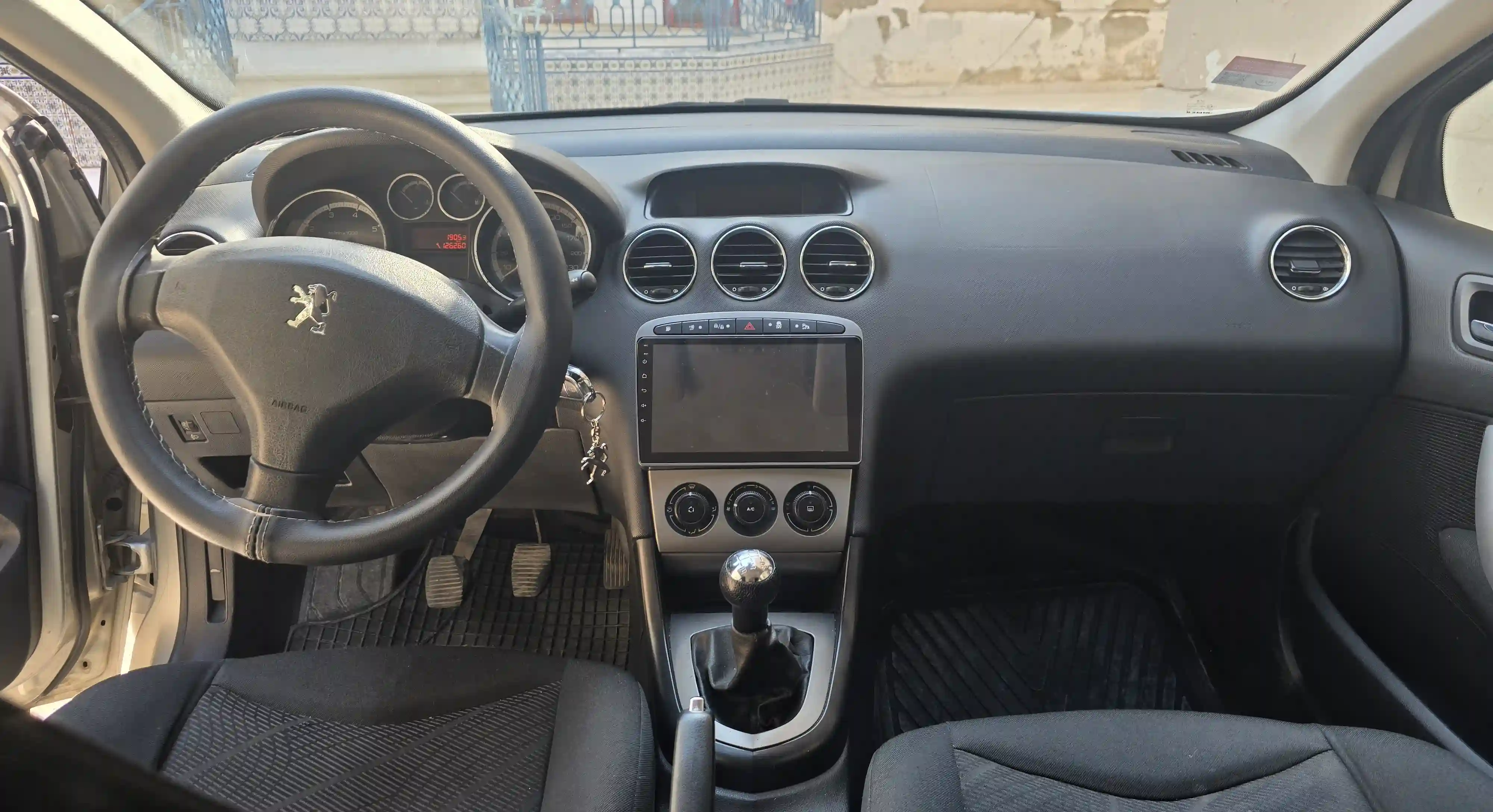 Peugeot 308 - Vue 4