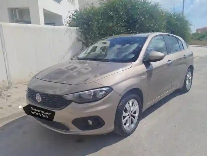 A Vendre une Belle Voiture Fiat Tipo 5 Portes 14l - Vue 3