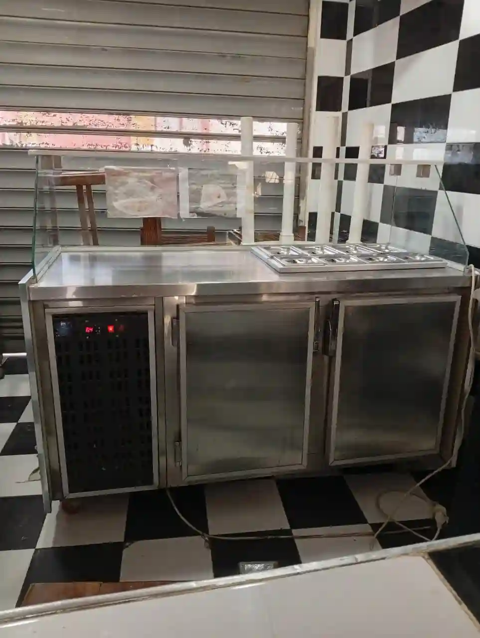 Materiel Pour Pizzeria à La Marsa - Vue 1
