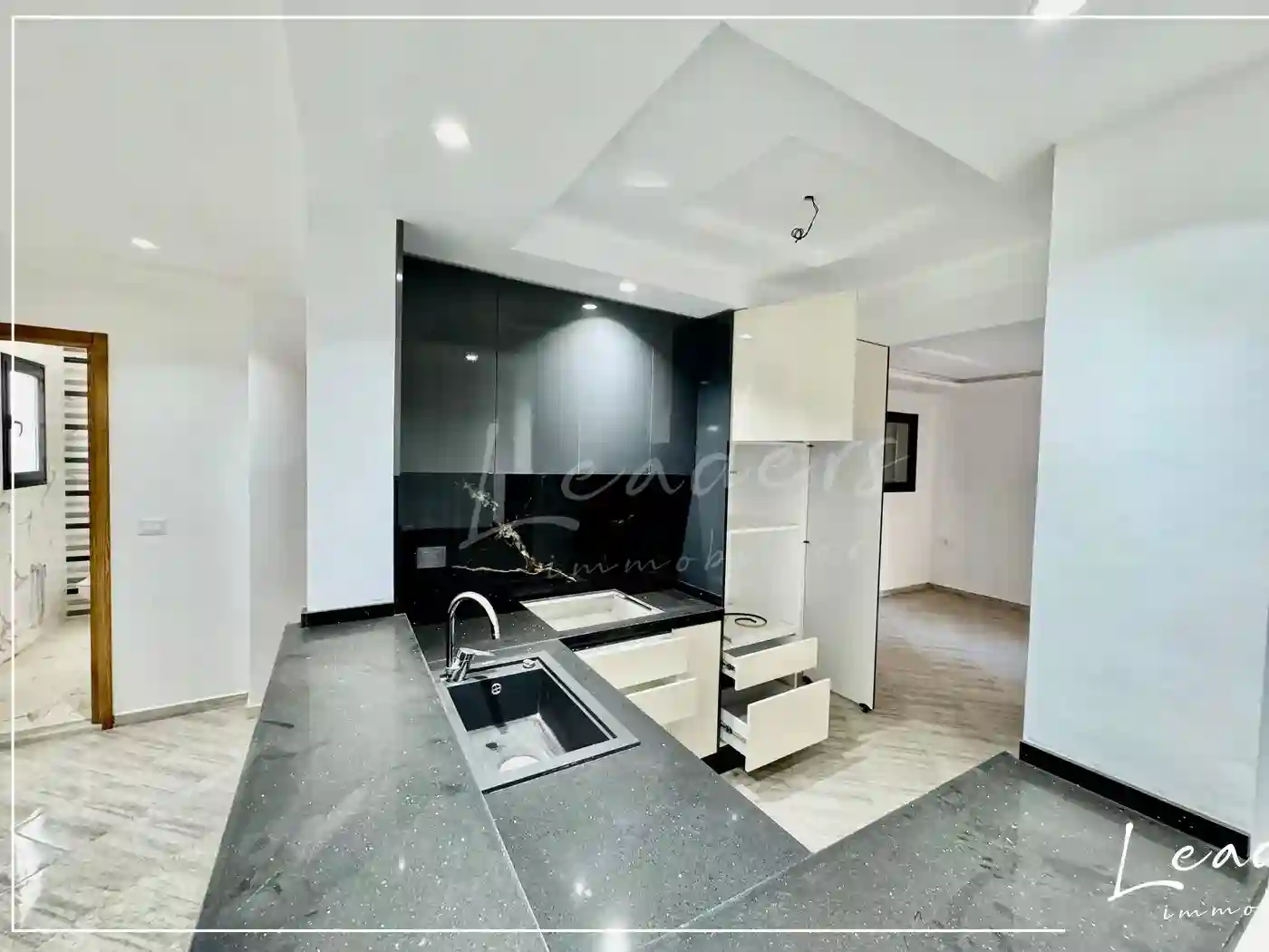 🏡 À Vendre – Appartement S+2 à Kélibia 🌊 27246307 - Vue 3