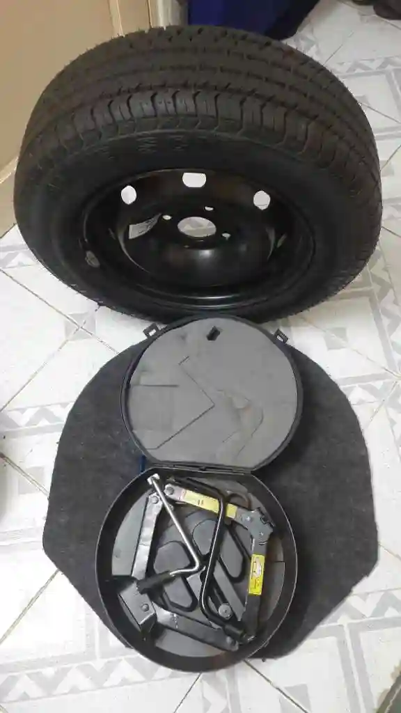 Roue de Secours par 14 Neuve réf 1856514 - Vue 6