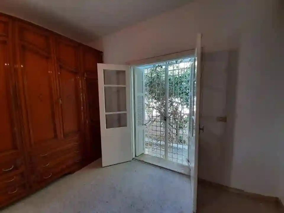 Joli Villa à Cité Ennouzha Ariana à Cite Ennouzha - Vue 3