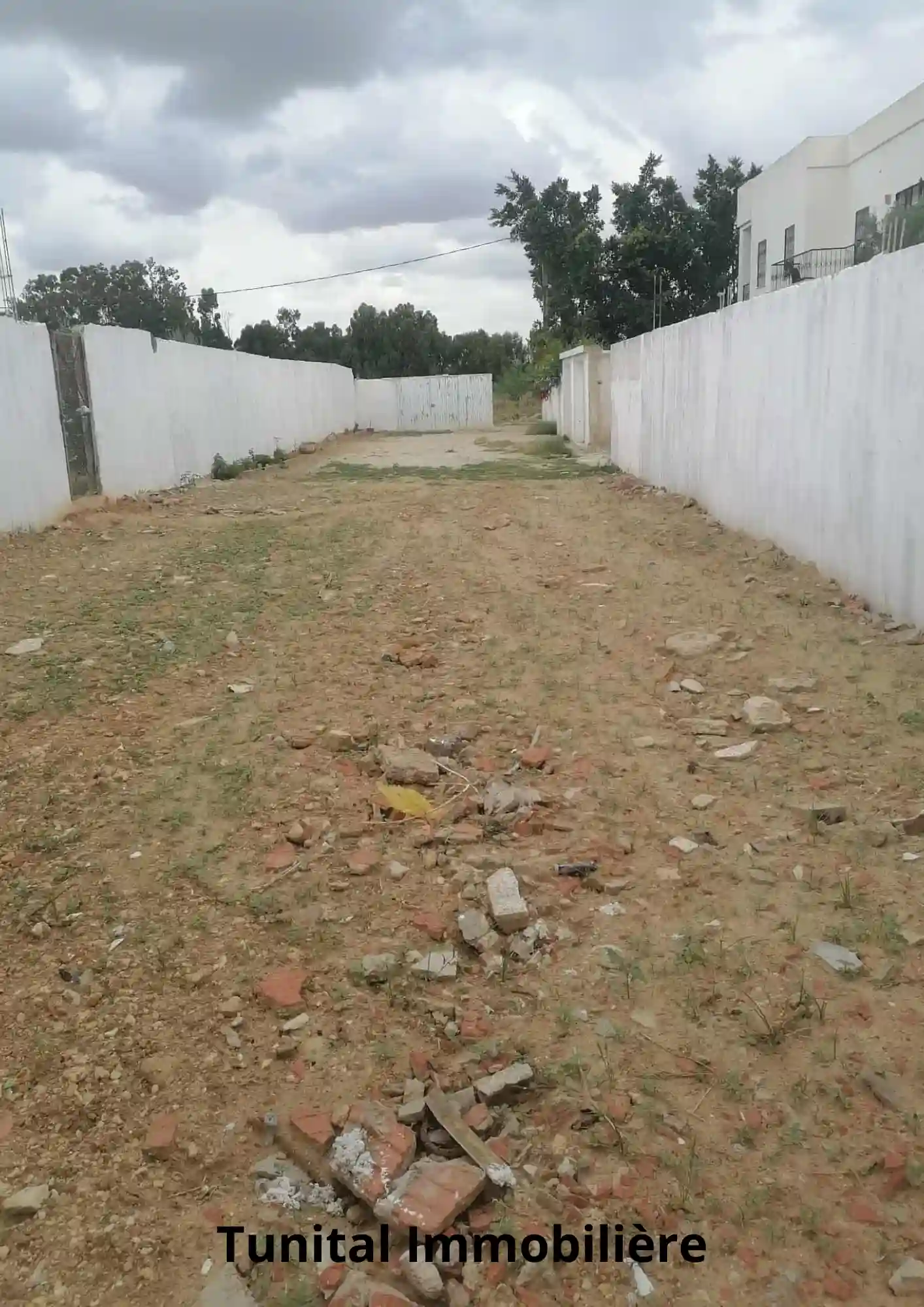 La Soukra Chotrana 3 Côté Restaurant Elfirma à Chotrana 3 - Vue 4