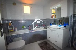 Villa sur Deux Étages à Ksar Hlel a Vendre