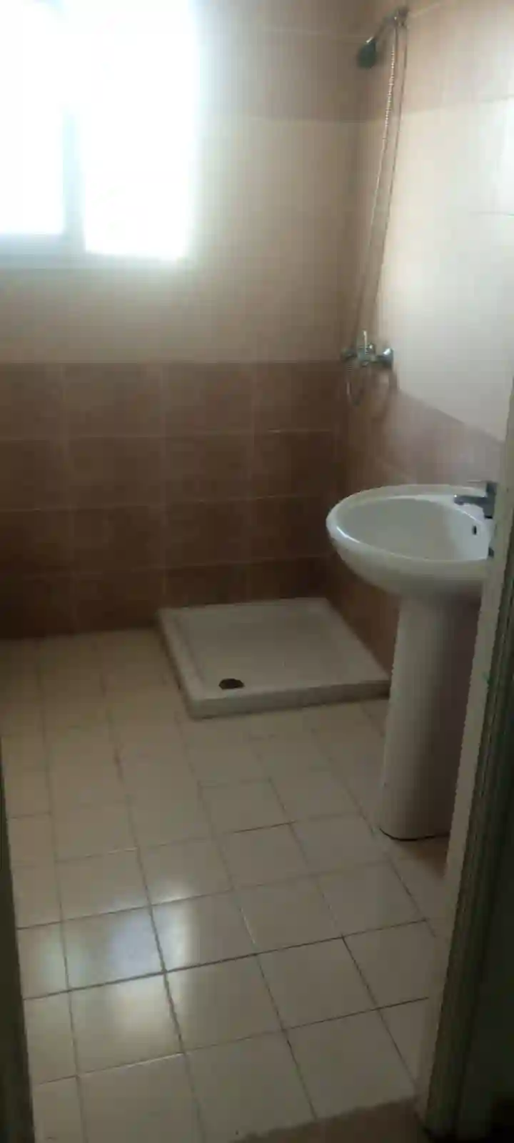 Appartement s Plus 3 à ain Zaghouan à Ain Zaghouan - Vue 1