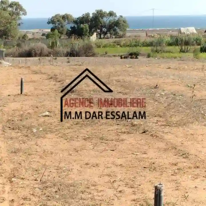 Terrain Près de la mer