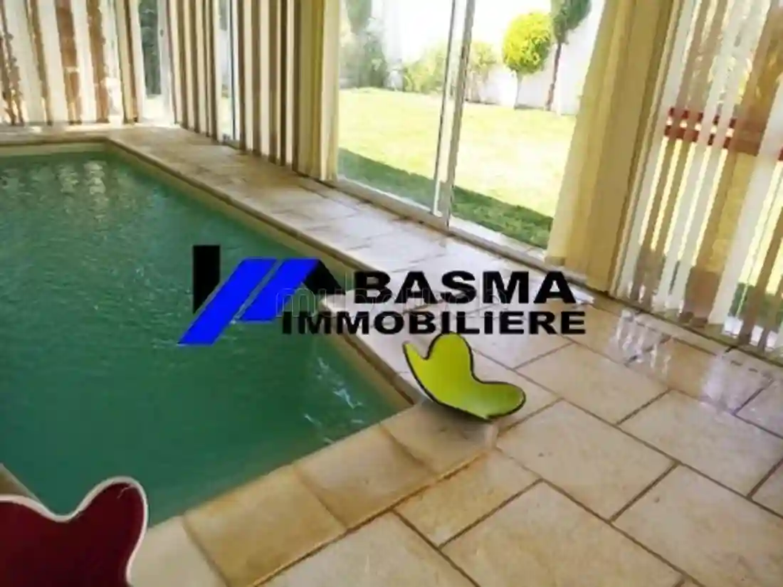 Une Villa s3 à Louer Pour la Location Estivale - Vue 1