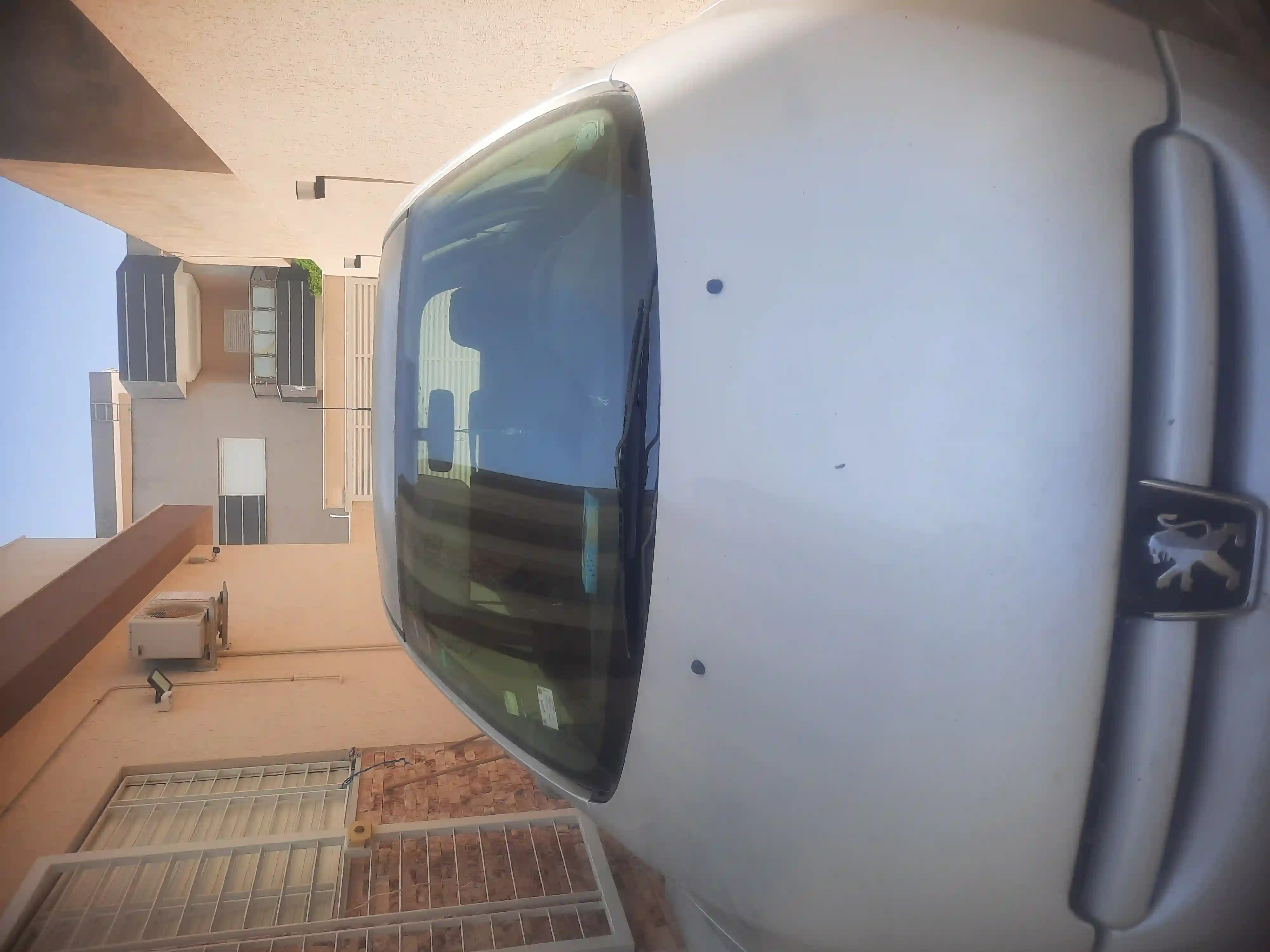 Voiture Peugeot 307 en bon Etat à El Mourouj - Vue 1