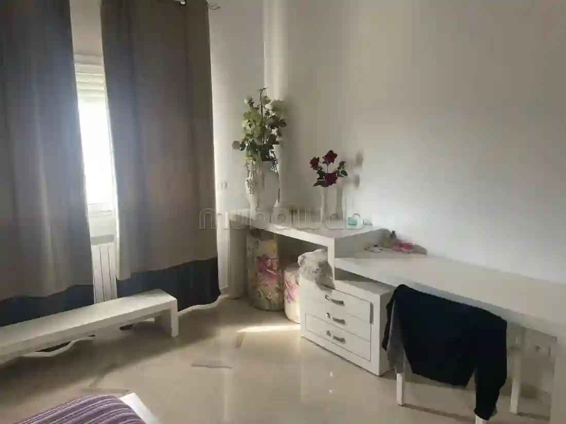 Appartement Meublé à la Marsa Coté Stade