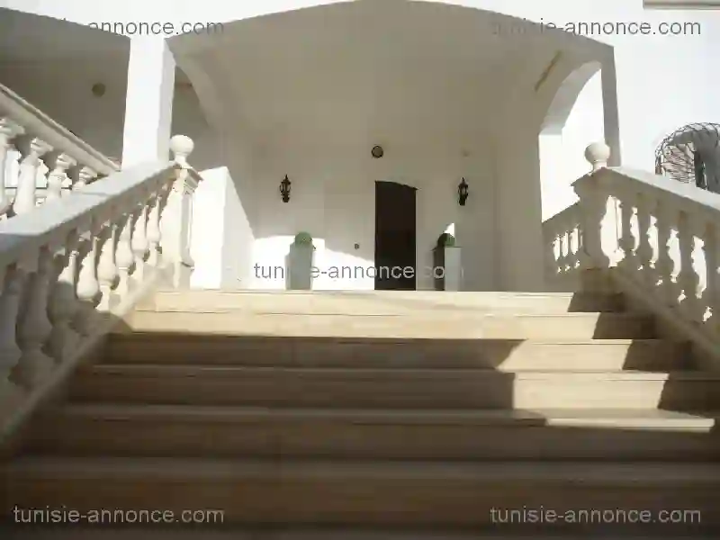 Maison à la Rentre Dakouda à El Kantaoui