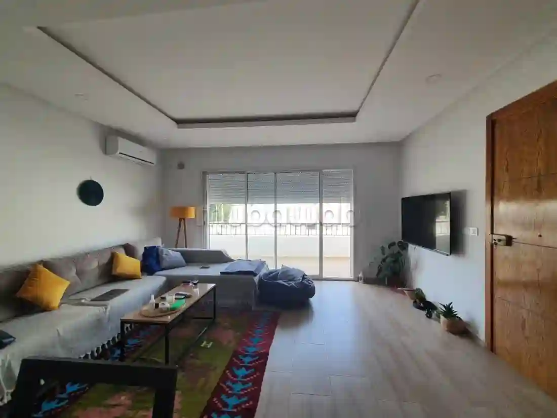 Un Appartement S2 Vide à la Marsa