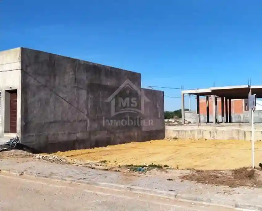 Terrain de 222 m² à Vendre à Béni Khiar 51355351 - Vue 3