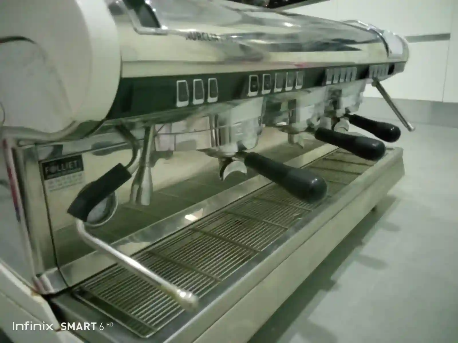 Machine à Café Professionnelle Nuova Simonelli à Raoued - Vue 2