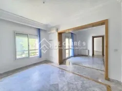 A Louer un S1 de 90m2 au Lac 2