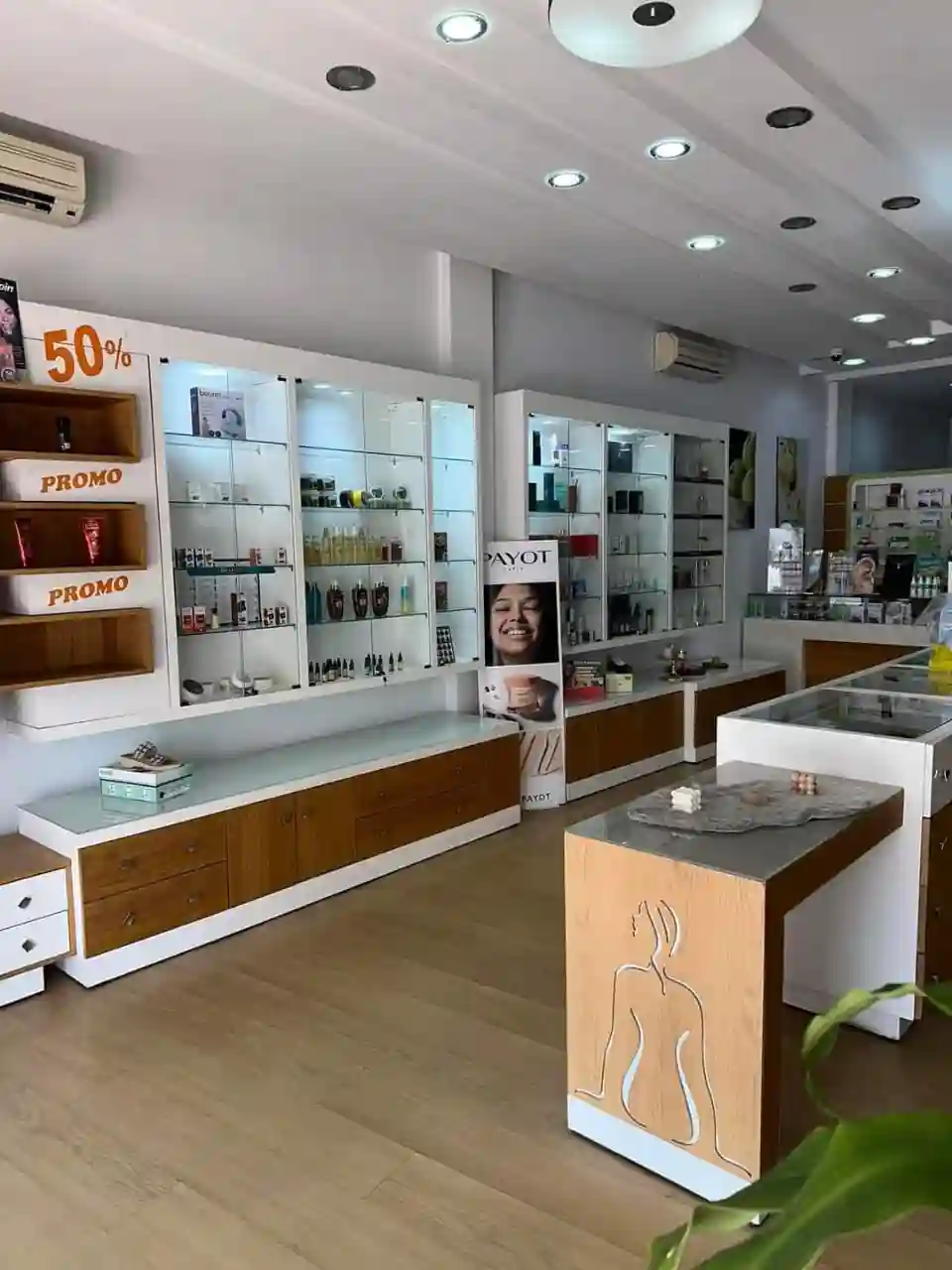 Fond de Commerce D'une Parapharmacie à Kelibia - Vue 4