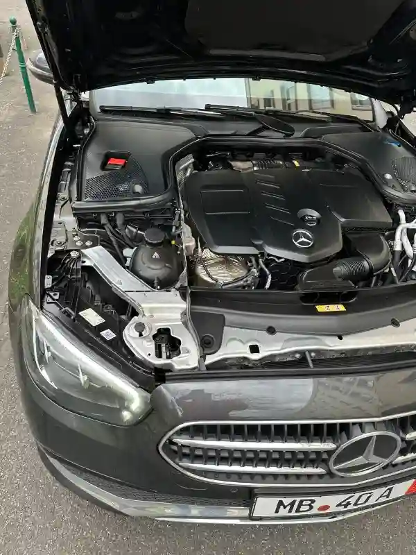 Mercedes Classe E Diesel 2022 - Vue 6