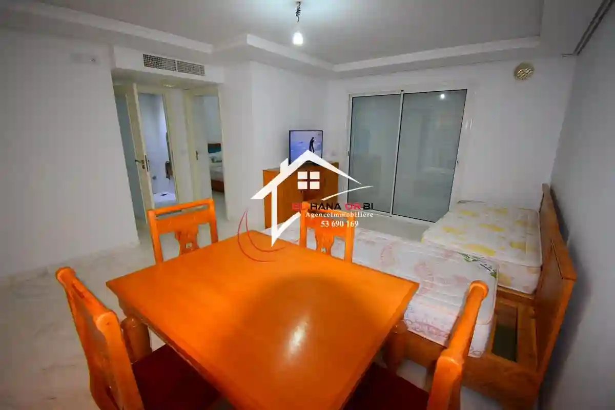 Pour Vacances Appartement s+1 rz Fatimides Proche de la Plage - Vue 2